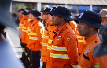 Corpo de Bombeiros lança Operação Cerrado Vivo para reforçar combate aos incêndios em Goiás